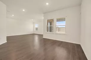 505 Banner Ave, Fate, TX 75189 - Photo 8