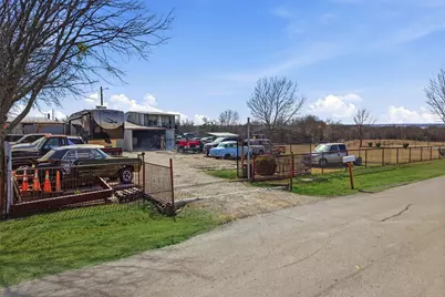 6338 N Bob White Way, Sanger, TX 76266 - Photo 2