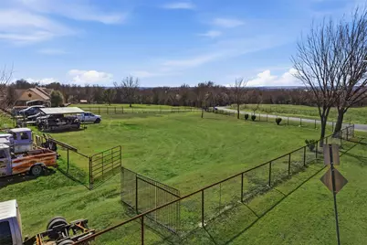 6338 N Bob White Way, Sanger, TX 76266 - Photo 18