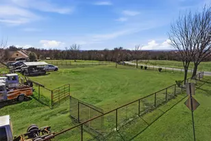 6338 N Bob White Way, Sanger, TX 76266 - Photo 18