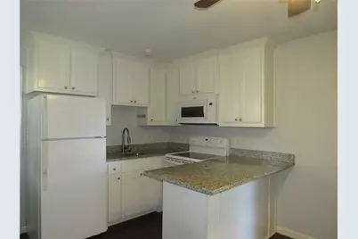 1026 Thomas Street, Denton, TX 76201 - Photo 4