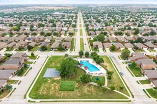 8400 Sioux Trail, Aubrey, TX 76227 - Photo 28