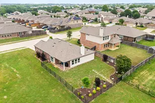 8400 Sioux Trail, Aubrey, TX 76227 - Photo 6