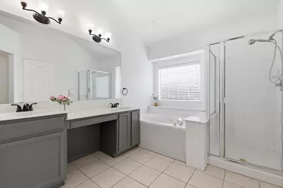 1233 Valley Oaks Drive, Lewisville, TX 75067 - Photo 28