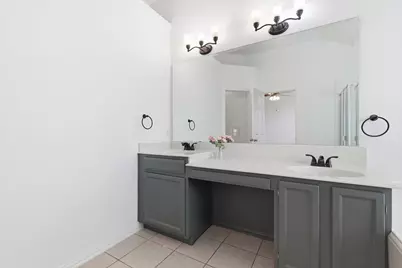 1233 Valley Oaks Drive, Lewisville, TX 75067 - Photo 26