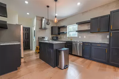 1904 N 17th, Waco, TX 76707 - Photo 6