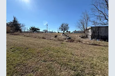 807 Bois D Arc Street, Whitewright, TX 75491 - Photo 2