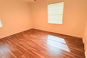 5469 Wayside Ave, Fort Worth, TX 76134 - Photo 8