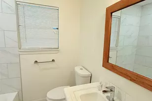 5469 Wayside Ave, Fort Worth, TX 76134 - Photo 14