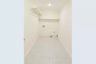 5469 Wayside Avenue, Fort Worth, TX 76134 - Photo 16