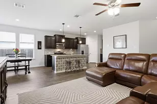 3425 Eloise Ln, Krum, TX 76249 - Photo 6