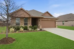 3425 Eloise Ln, Krum, TX 76249 - Photo 2