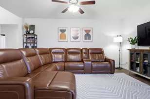 3425 Eloise Ln, Krum, TX 76249 - Photo 8