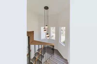 200 Eagle Court, Bedford, TX 76021 - Photo 14