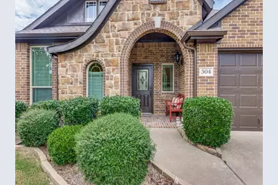 504 Glen Cove Court, Mansfield, TX 76063 - Photo 2