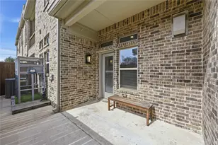 107 Harwood Dr, Lewisville, TX 75067 - Photo 30