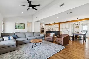 5742 4 Seasons Ln, McKinney, TX 75071 - Photo 4