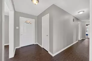 5786 Blue Ridge Dr, Fort Worth, TX 76112 - Photo 4