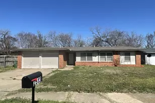 2513 Greenway St, Arlington, TX 76010 - Photo 1