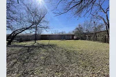 2513 Greenway Street, Arlington, TX 76010 - Photo 10