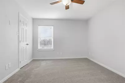 734 Pangburn Street, Grand Prairie, TX 75051 - Photo 12