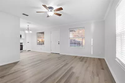 734 Pangburn Street, Grand Prairie, TX 75051 - Photo 2