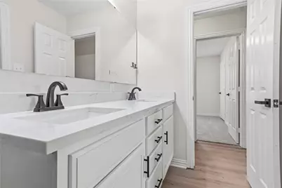 734 Pangburn Street, Grand Prairie, TX 75051 - Photo 16