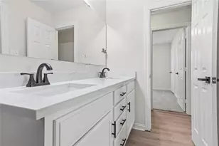 734 Pangburn St, Grand Prairie, TX 75051 - Photo 16