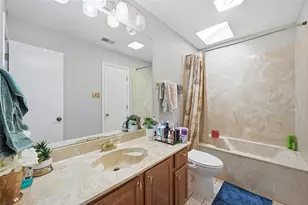 104 Morrow Dr, Bedford, TX 76021 - Photo 14