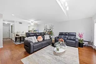 104 Morrow Dr, Bedford, TX 76021 - Photo 4