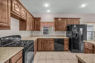 5300 Britton Ridge Ln, Fort Worth, TX 76179 - Photo 8