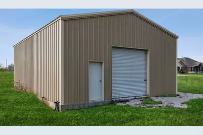 14037 Fm 1173, Krum, TX 76249 - Photo 36