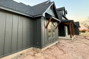 1365 Old Decatur Rd, Decatur, TX 76234 - Photo 2