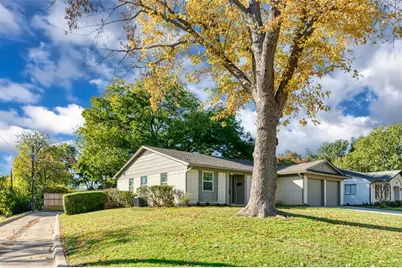 731 Brentwood Lane, Richardson, TX 75080 - Photo 2