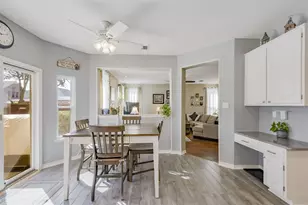 3218 Essex Dr, Mansfield, TX 76063 - Photo 14