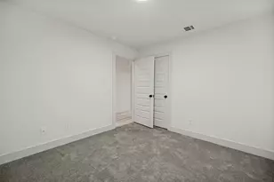 110 N Cliff St, Dallas, TX 75203 - Photo 6