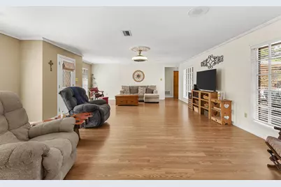 1302 W Sabine Street, Carthage, TX 75633 - Photo 6