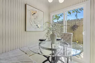 2806 Knight St, Dallas, TX 75219 - Photo 8