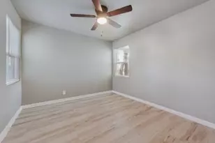 1312 Raines St, Arlington, TX 76010 - Photo 10