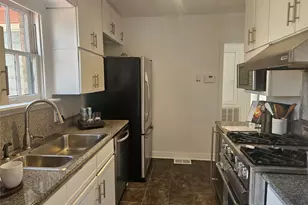 7010 Vivian Ave, Dallas, TX 75223 - Photo 10