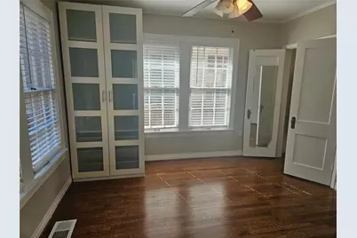 7010 Vivian Avenue, Dallas, TX 75223 - Photo 12