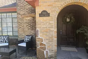 7010 Vivian Ave, Dallas, TX 75223 - Photo 2