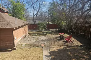 7010 Vivian Ave, Dallas, TX 75223 - Photo 24