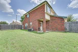 470 Chestnut Ln, DeSoto, TX 75115 - Photo 18