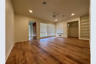 1303 Michigan Avenue, Dallas, TX 75216 - Photo 8