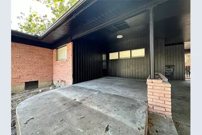 1303 Michigan Avenue, Dallas, TX 75216 - Photo 14