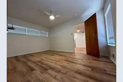 1303 Michigan Avenue, Dallas, TX 75216 - Photo 12