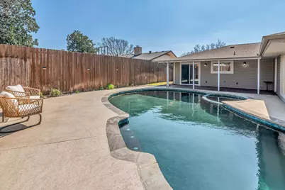 1621 Lexington Place, Bedford, TX 76022 - Photo 24