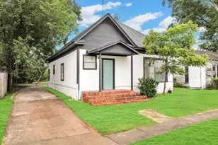 809 Mlk Blvd, Corsicana, TX 75110 - Photo 1