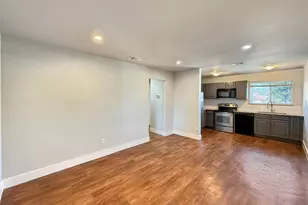 740 Edgemont Ave, Dallas, TX 75216 - Photo 4